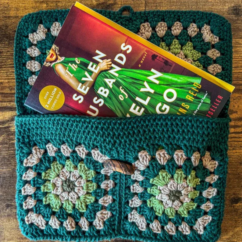 Granny Square Pouch Crochet Pattern