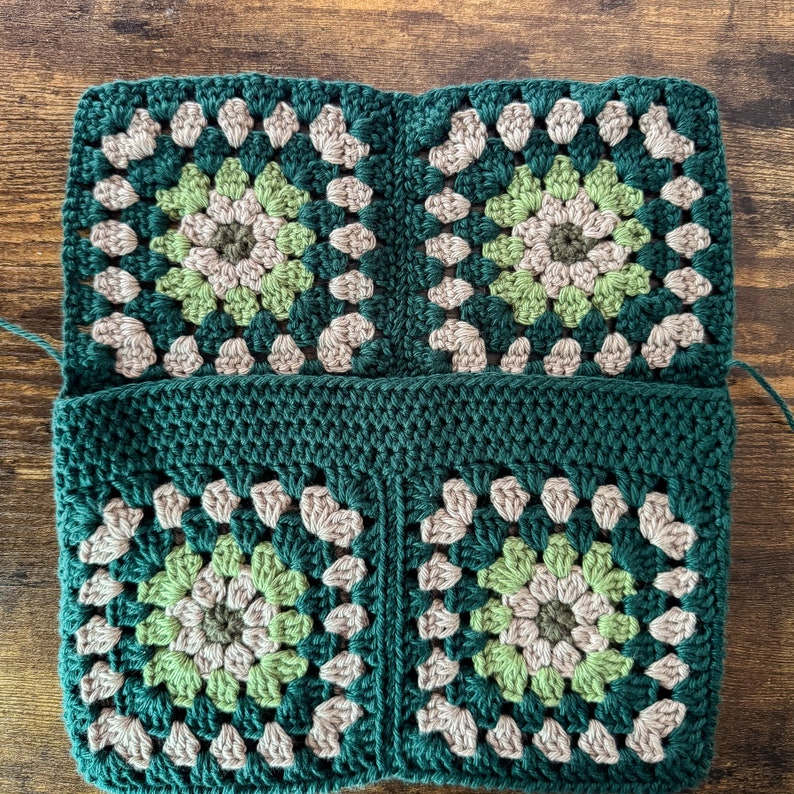 Granny Square Pouch Crochet Pattern