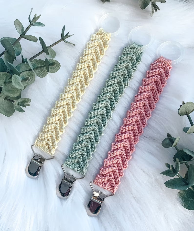 Freja Crochet Pacifier Clip Pattern🧶